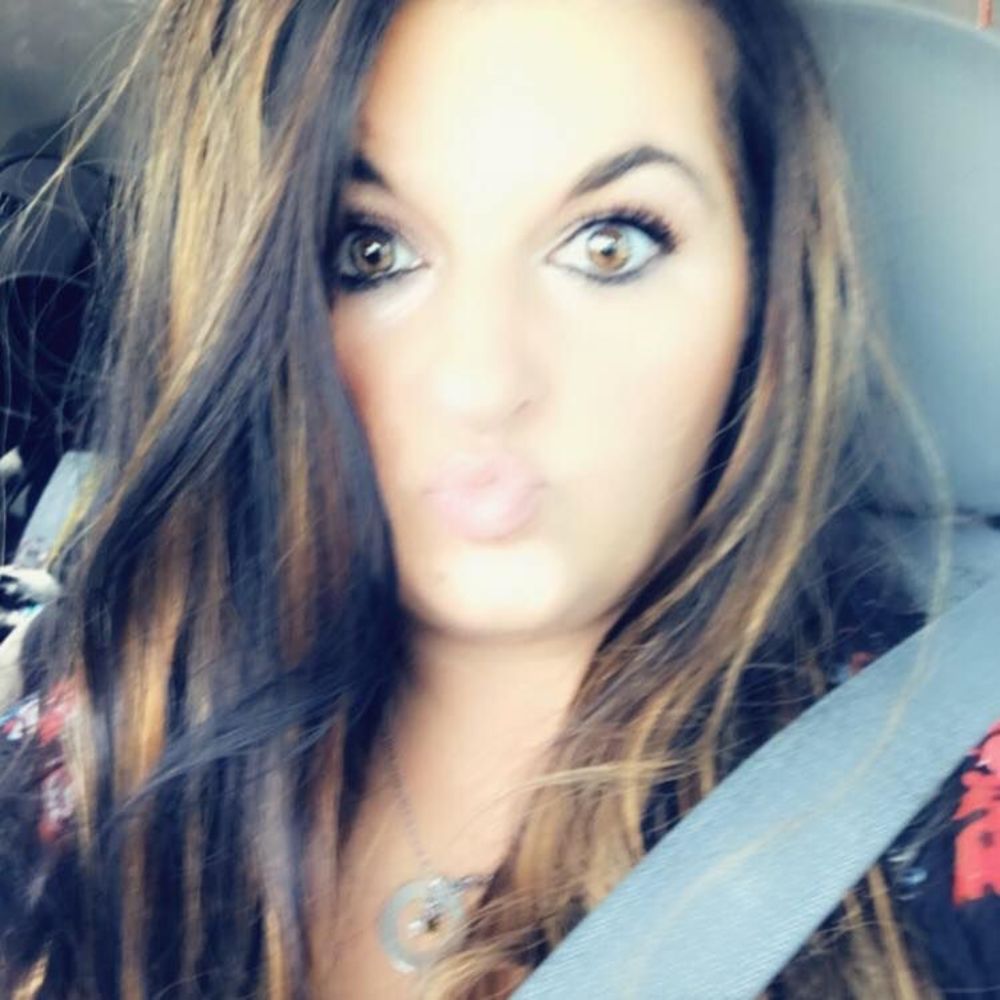 Meet your Posher, Tiffany